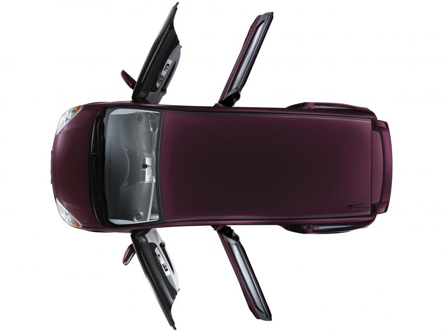  Perodua Alza 2009 года  (фото 13 из 18)